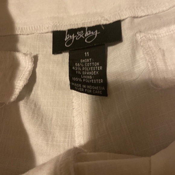 White Shorts - Picture 3 of 7